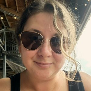 Meet your Posher, Robyn